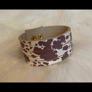 Cowprint bracelet